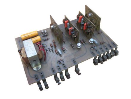 12VM1050