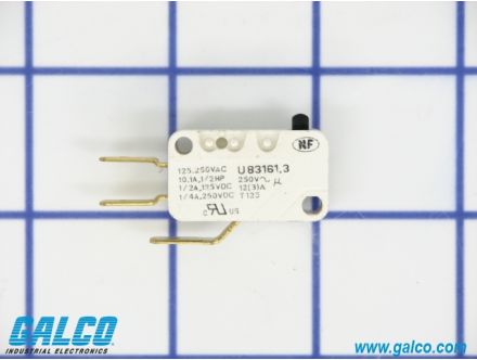 831613C3.0